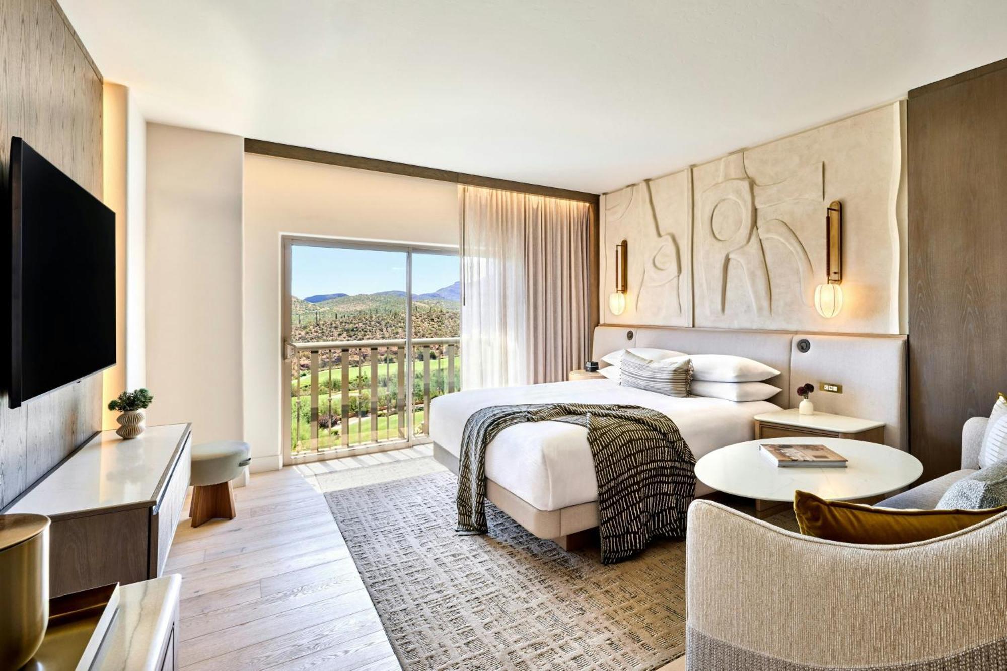 Lazy River or Golf View Guest room 1 King,1746869927:JPEG